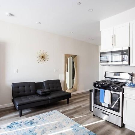 Luxurious Furnished Studio W Full Kitchen In Sd San Diego Zewnętrze zdjęcie