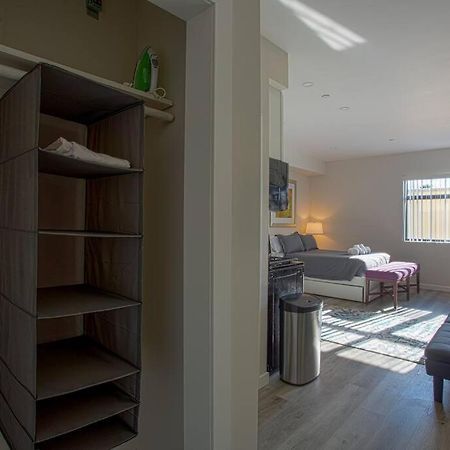 Luxurious Furnished Studio W Full Kitchen In Sd San Diego Zewnętrze zdjęcie