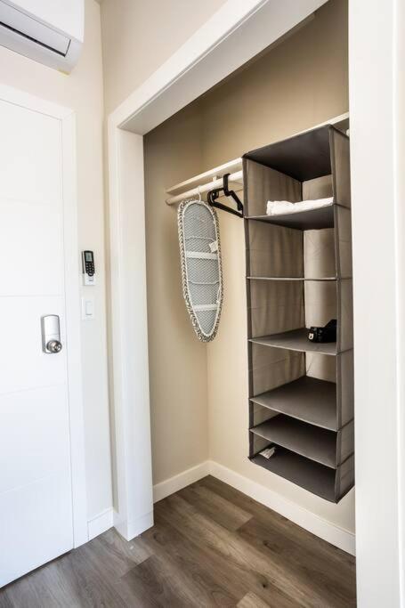 Luxurious Furnished Studio W Full Kitchen In Sd San Diego Zewnętrze zdjęcie